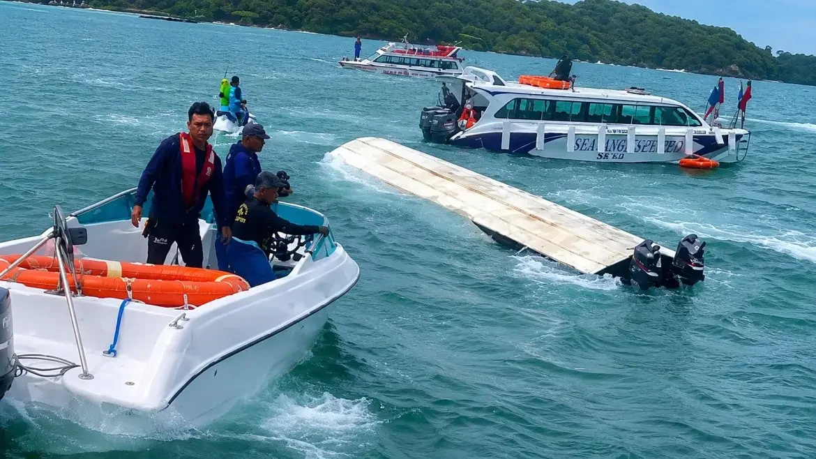 वियतनाम के फु क्वोक द्वीप के पास स्पीडबोट पलटने से 15 भारतीय पर्यटकों की मौत