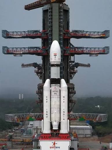 ISRO मुख्यालय, क्योंकि अंतरिक्ष विभाग ने गगनयान और अन्य प्रमुख अंतरिक्ष मिशनों पर काम कर रहे वैज्ञानिकों के लिए इस्तीफे के नियम कड़े किए