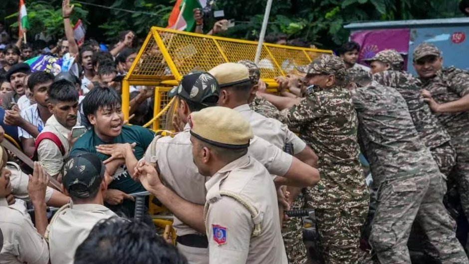 जंतर-मंतर हिंसा के बाद दिल्ली पुलिस की नई रणनीति, प्रदर्शनों से पहले 10 महत्वपूर्ण जानकारियां जुटाना अनिवार्य